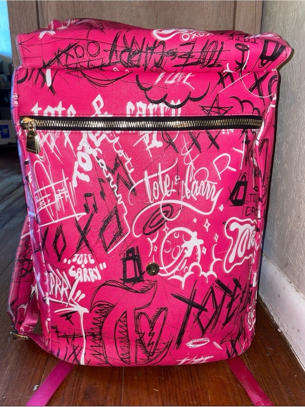 Graffiti-Print Pink Women's Backpack